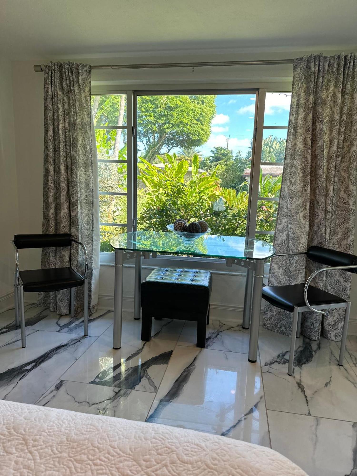 Paradise Gardens-Wilton Manors- Male Only Luaran gambar